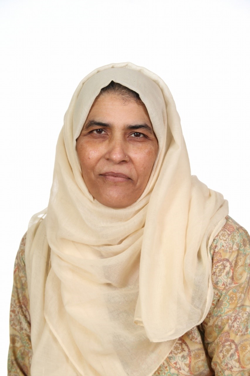 Mrs Shahnaz Akhtar