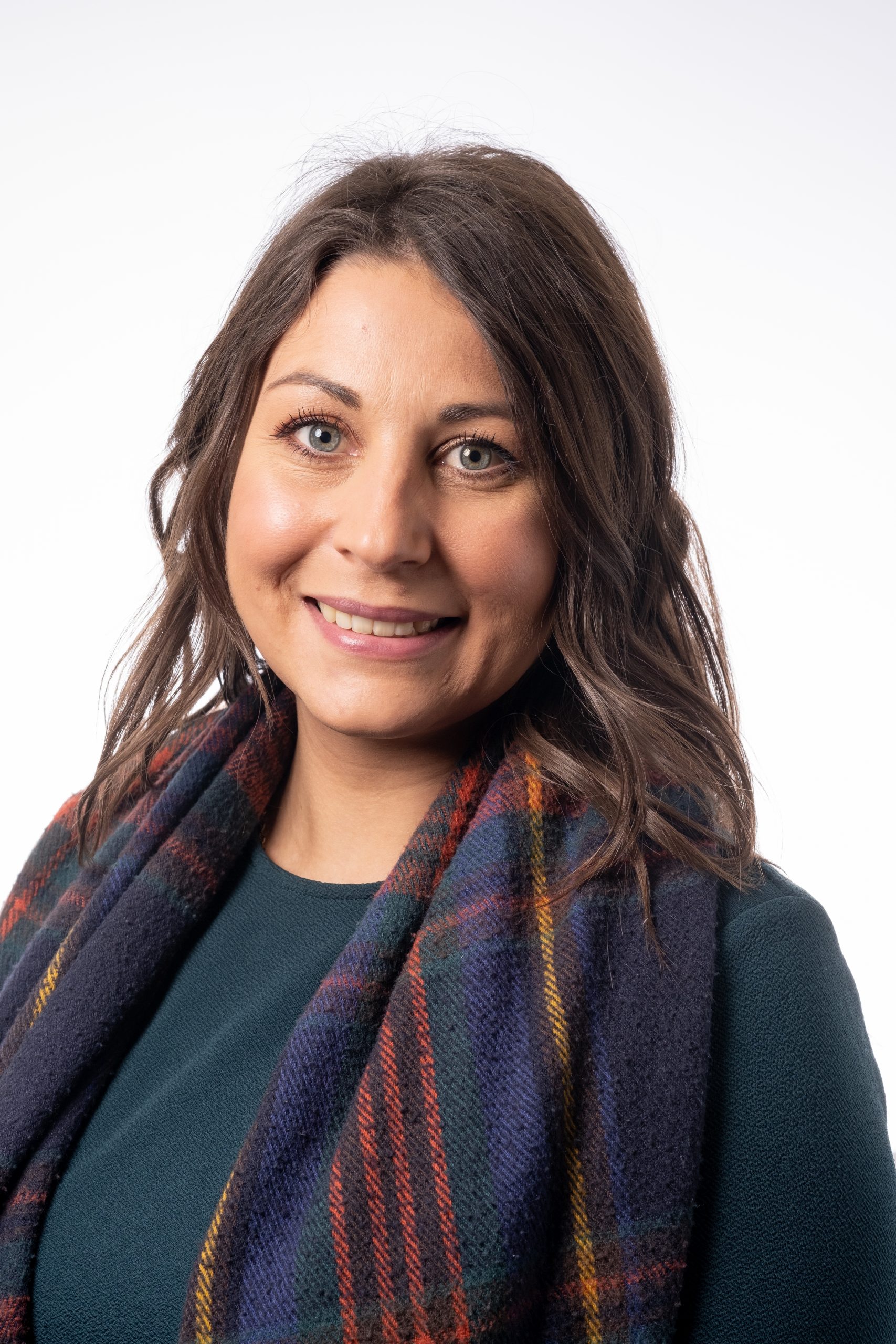 Miss Natasha Siari