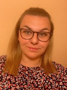 Miss Izabel Karol